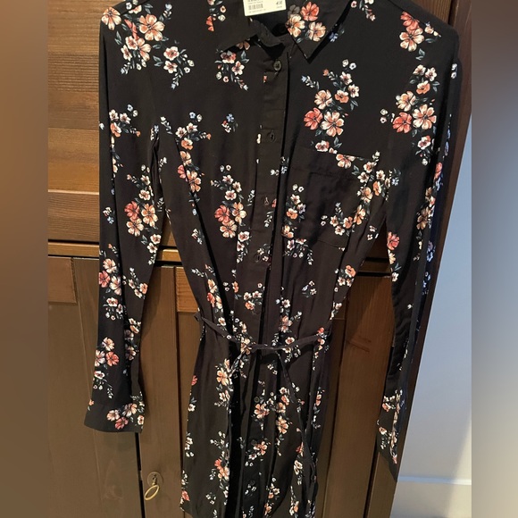 Floral button down dress - Picture 1 of 5